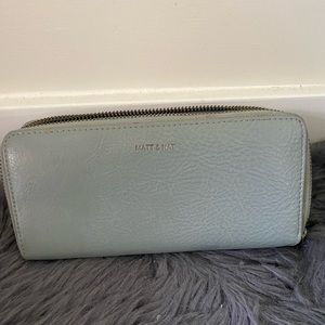 Matt & Nat wallet